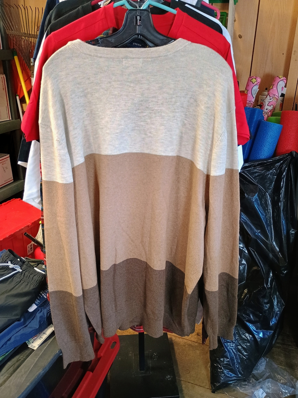 George Men's Colorblock Crewneck Sweater in Cream, Tan & Brown Bin 21 - Picture 2 of 3